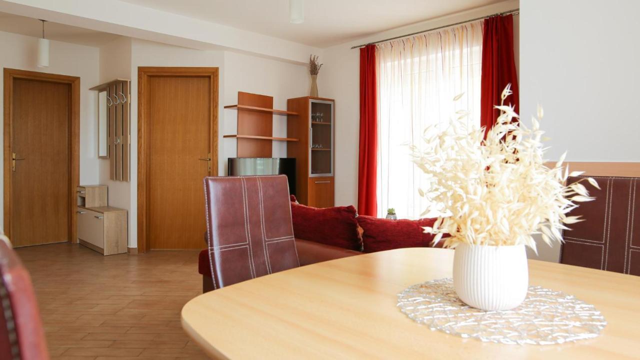 Tomic Apartments Пореч Екстер'єр фото