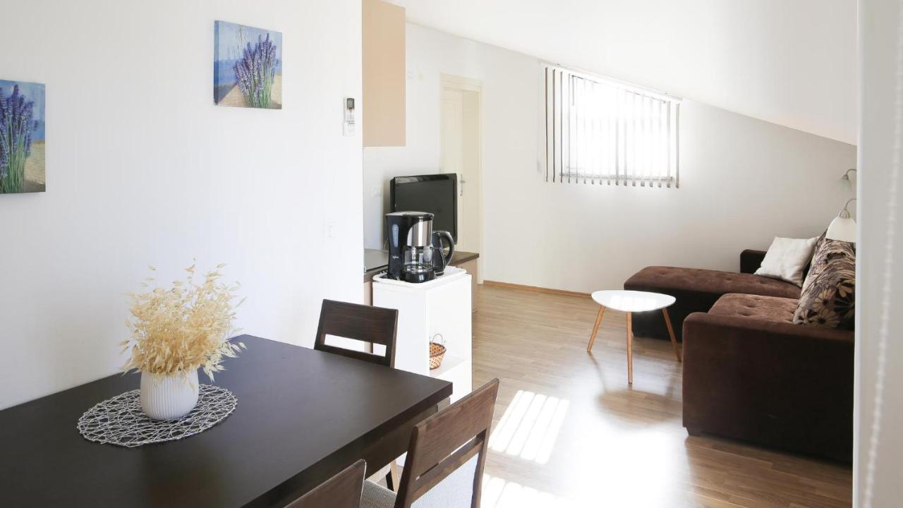 Tomic Apartments Пореч Екстер'єр фото